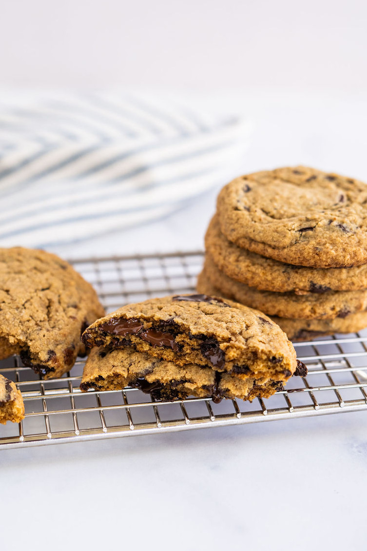 Healthy Chocolate Chip Cookies – Dairy Free, Gluten Free, Refined Sugar Free